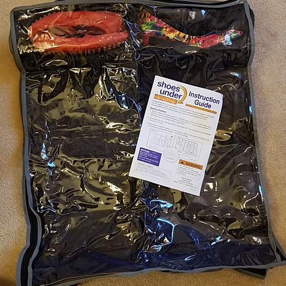 The Shoes Under organizer and shoe protecter - Picture 2 of 5